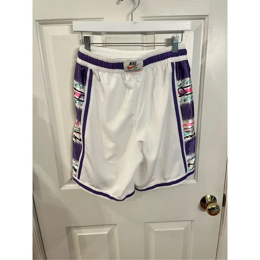 Nike DNA+ Stories White & Purple Print Basketball Shorts sz S EUC